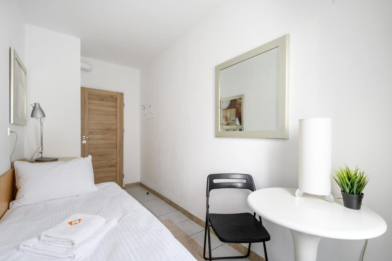 404 Rooms Zamiany Ursynow Varsóvia Exterior foto