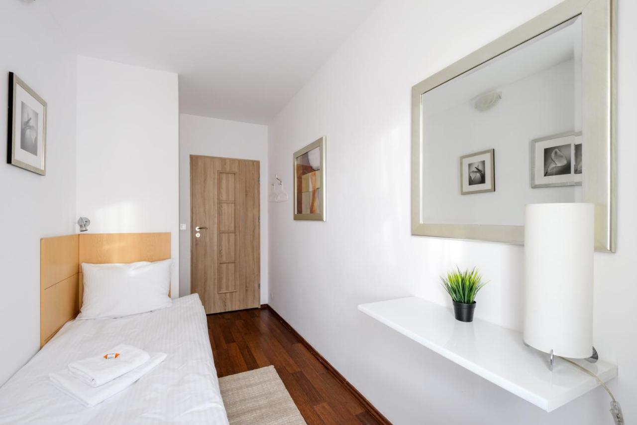 404 Rooms Zamiany Ursynow Varsóvia Exterior foto